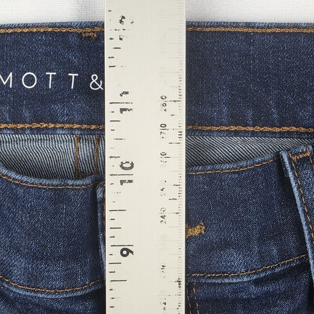 Mott & Bow Jeans Womens Size 29x32 Boyfriend Fit Dark Wash Blue Denim Pants - Picture 10 of 11